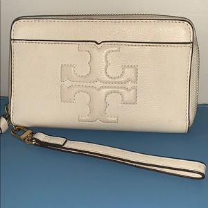 Authentic Tory Burch Wristlet
